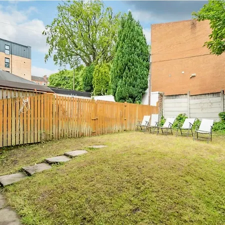 Newhall Glasgow Exterior photo
